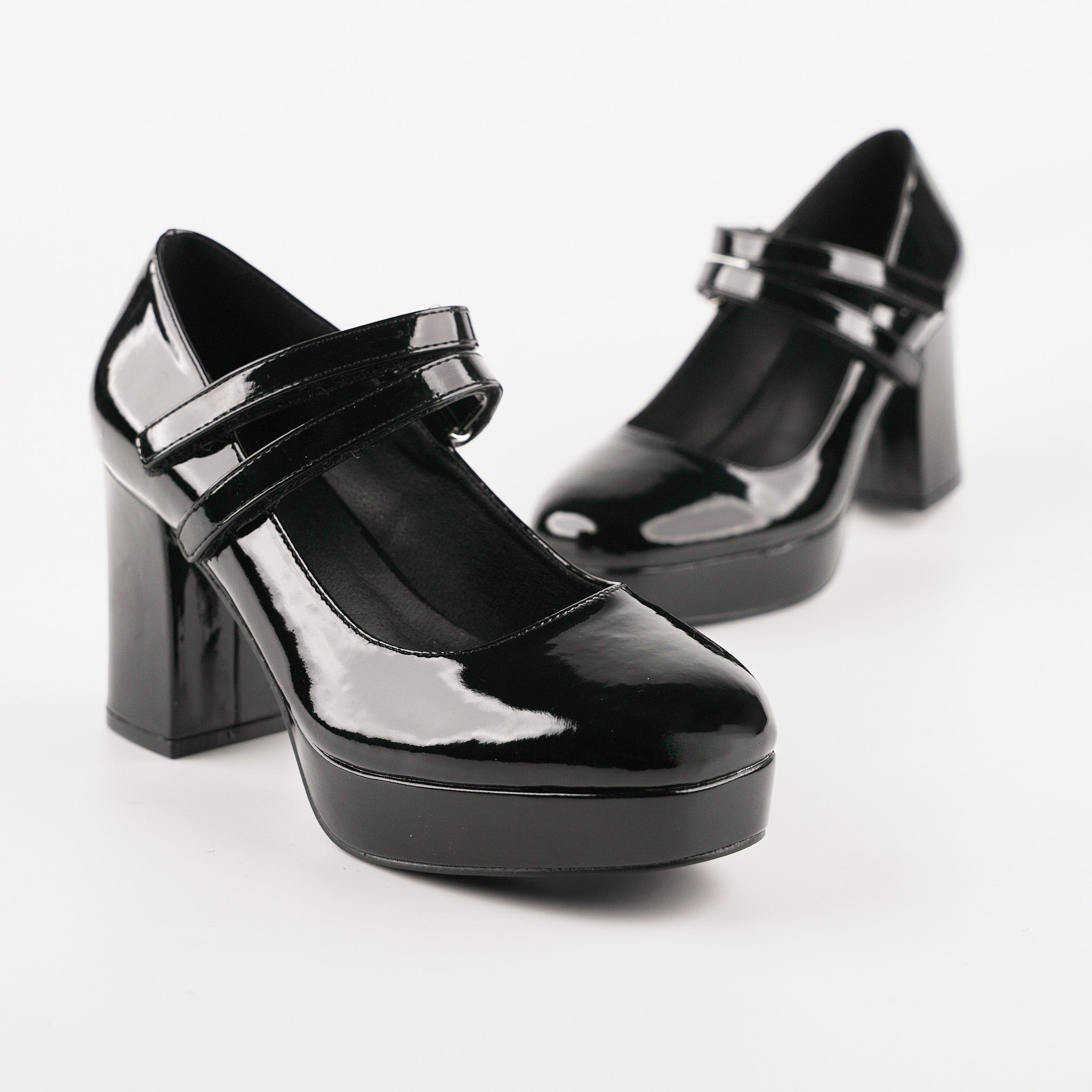 Hella Mary Jane Platform Heels Black Patent Womens Closed toe heels