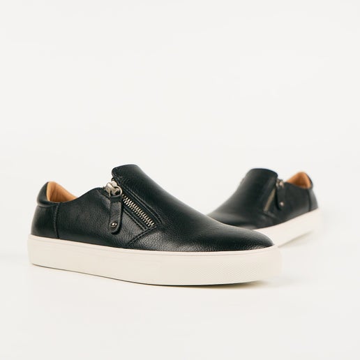 Sakura Salento Sneakers | Black | Womens Casual sneakers